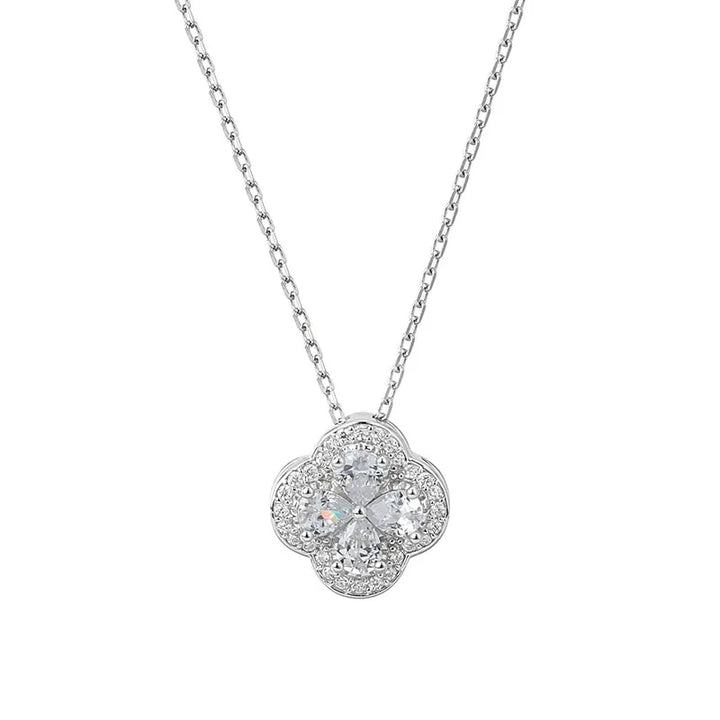DIAMOND CLOVER Necklace