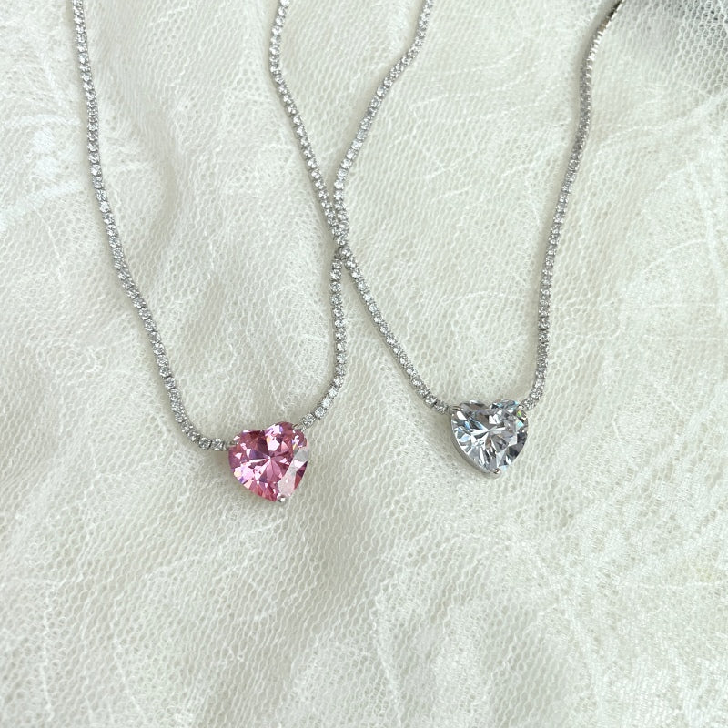 (WHITE) HEART OF LOVE Necklace