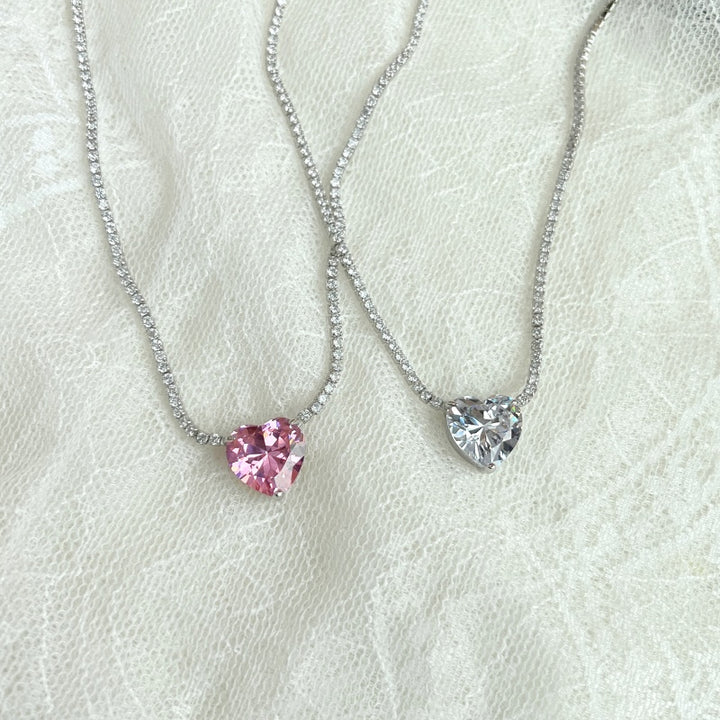 (WHITE) HEART OF LOVE Necklace