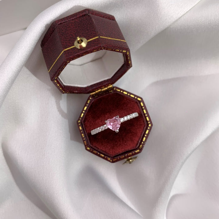 PRETTY IN PINK Ring