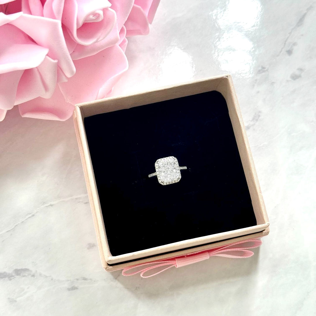 ICY QUEEN Ring