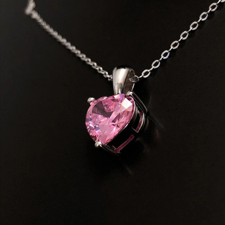 FINE HEART Necklaces