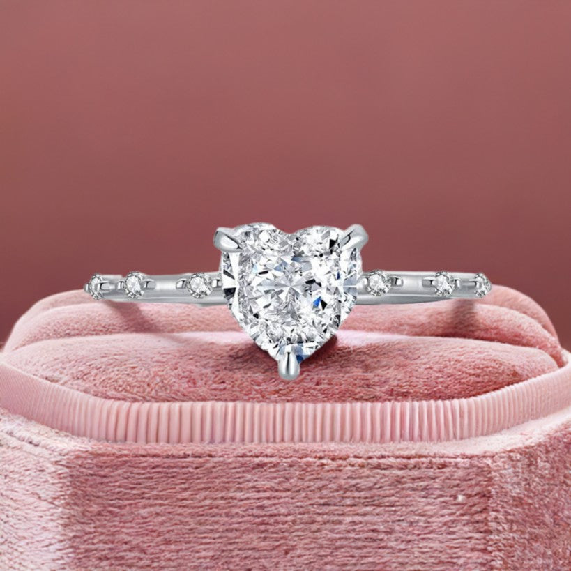 DIAMOND HEART Ring