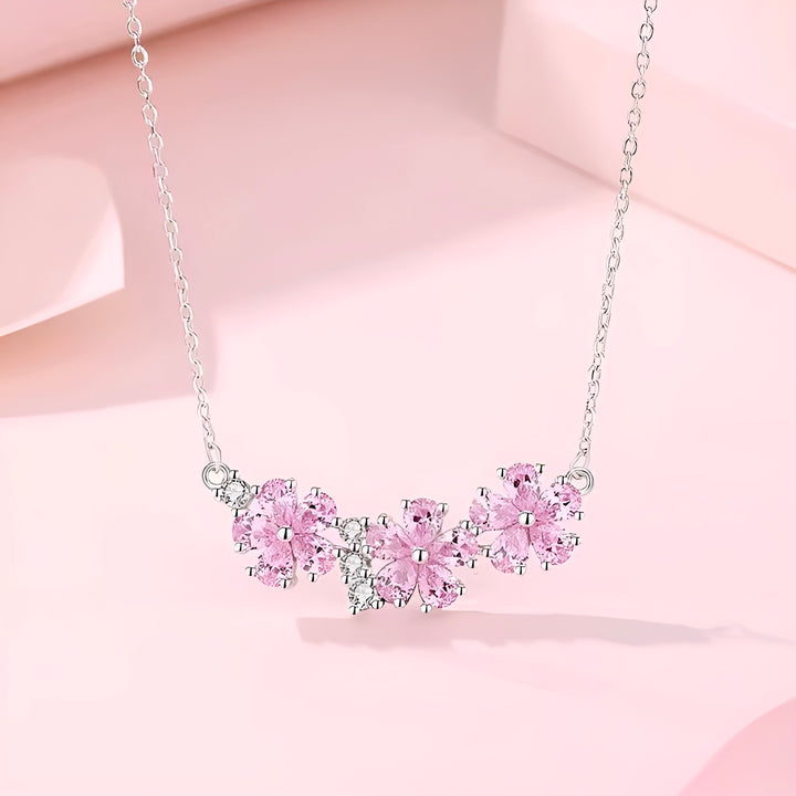 PETALS Necklace
