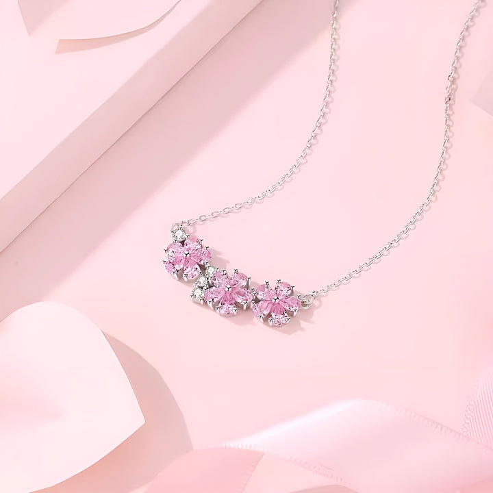 PETALS Necklace