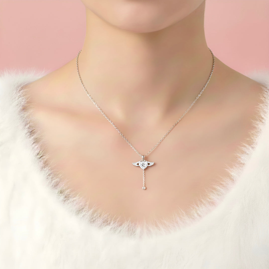 (WHITE) ANGEL HEART Necklace