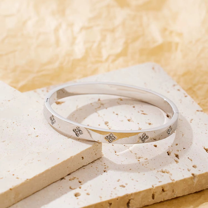 SIGNATURE Bangle Bracelet (Silver or Gold)