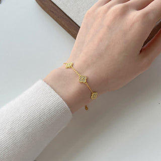 (GOLD) RICH CLOVER Bracelet 18k Gold-Plated