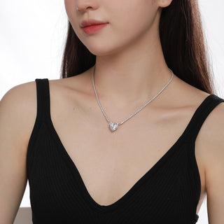 (WHITE) HEART OF LOVE Necklace S925 Sterling Silver