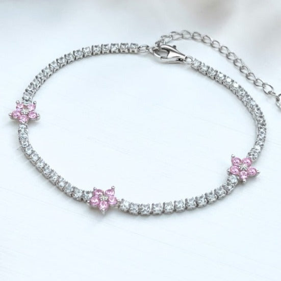 DAINTY FLOWERS Bracelet