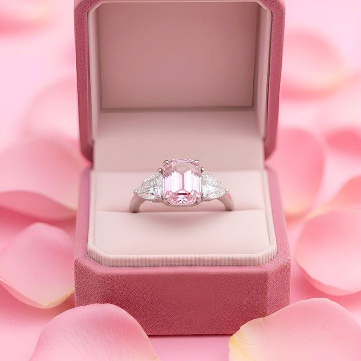 APHRODITE Wedding Ring