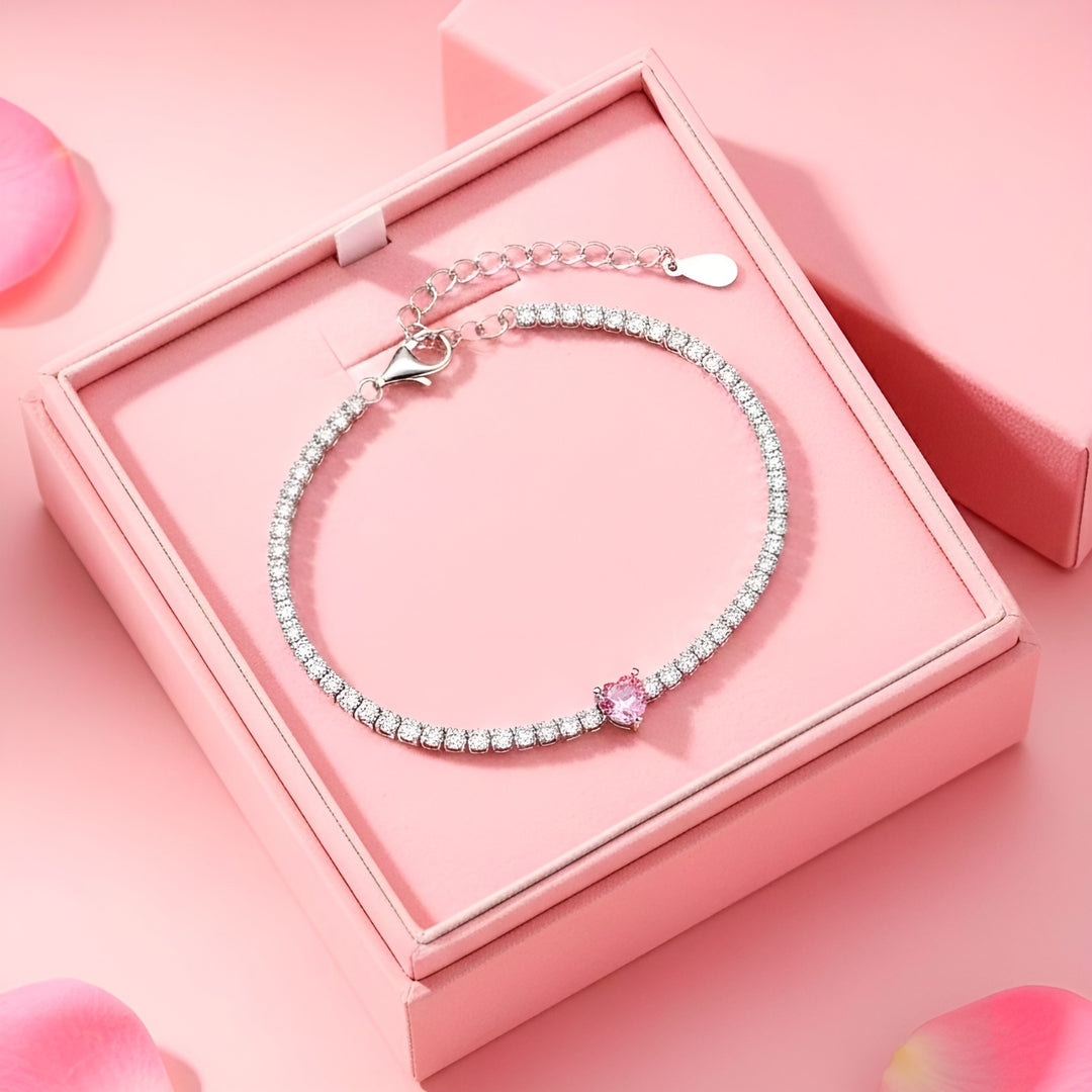 DAINTY HEART Bracelet